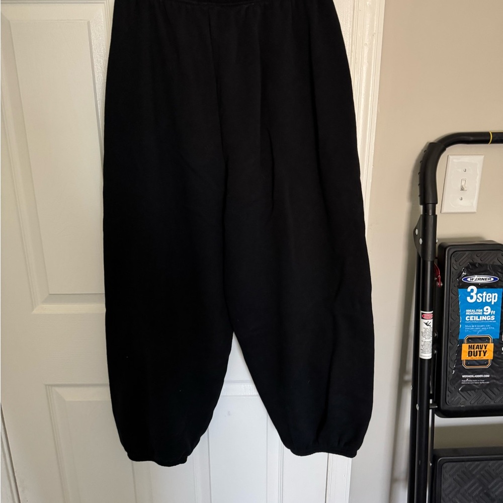 OFFLINE by Aerie Cloud Fleece Baggy Jogger - Picture 2 of 4